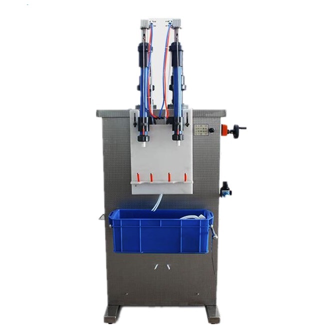 Bleach liquid packaging filling machine